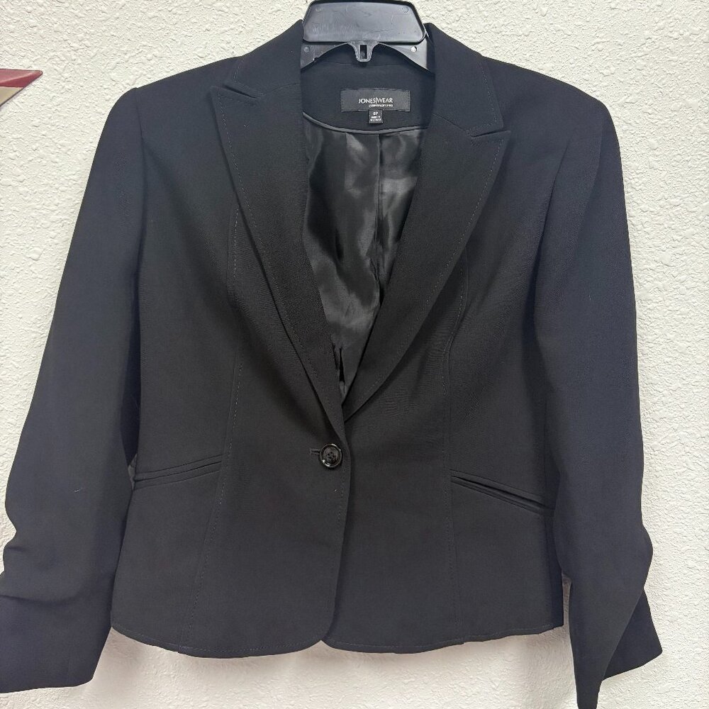 Jones Wear Womans Suit Jacket